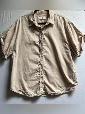 Denim Forum Light Beige Oversized Short Sleeve Button Down Shirt M
